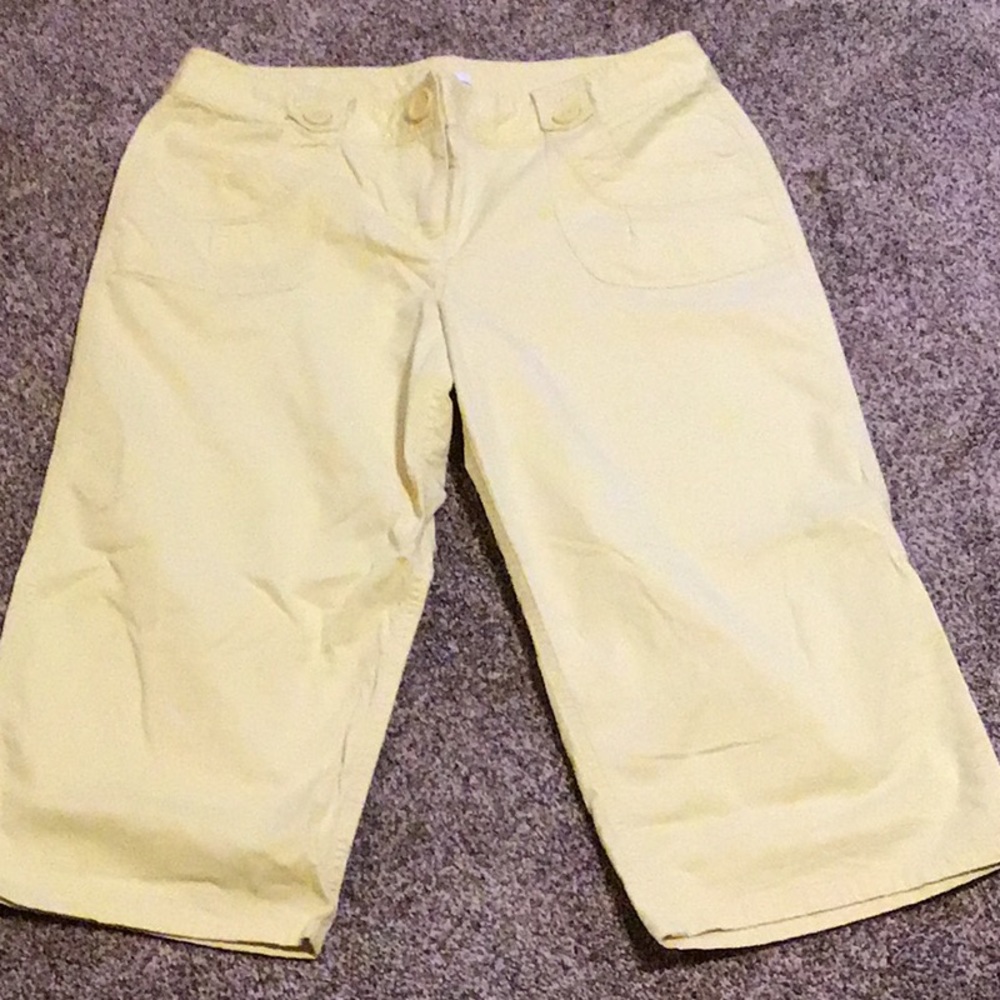 Women’s capris